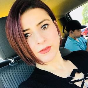 Meet your Posher, Janet